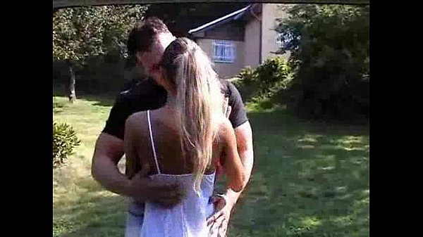 Amateur girl gets her ass fucked hard anal sex
