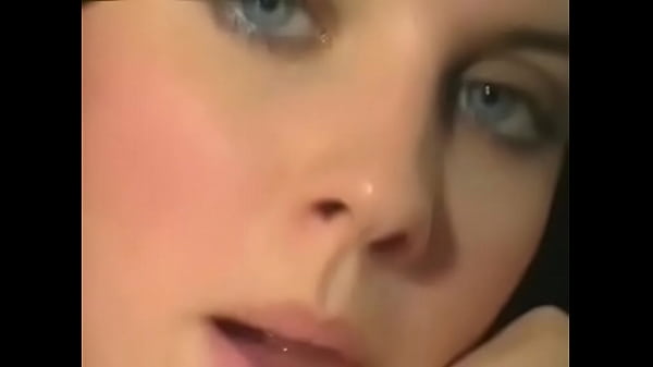 Brunette Blue Eyed Girl blowjob and facial cumshot