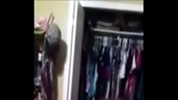 Thebluefood teen amateur blowjob with a catchy music twist
