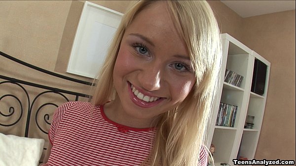 Teen girl Adriana gets anal welcomed by Jessica Miller at college