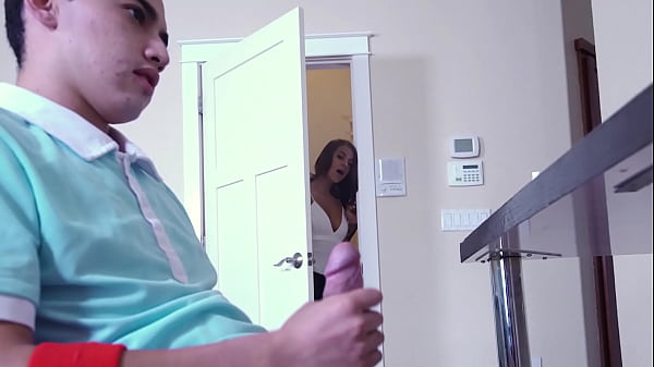 Evelin Stone catches step brother jerking off
