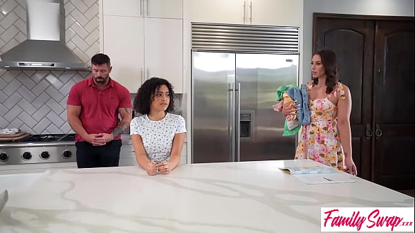 Mandy Waters and Dani Diaz caught in kitchen sex by Johnny Love in Family Swap XXX S6:E9