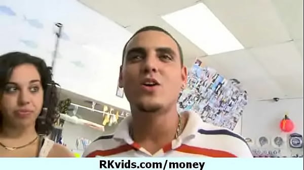 Teen pays rent with sex in public Medapascal