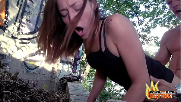 Teen girl Mina gets creampie from stranger in public park POV