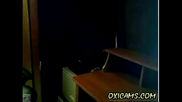 Briersq's Ex-GF Buries Her Head In His Lap During Webcam Blowjob