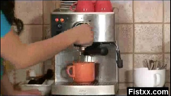 Alysondodge660 Seductive Fisting Scene With Brunette Wife