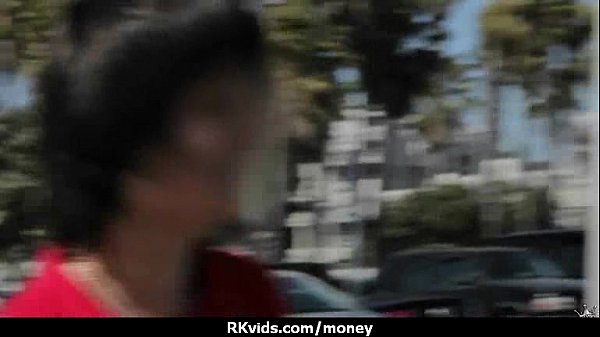 Teen hooker gets paid for sex with Medapascal