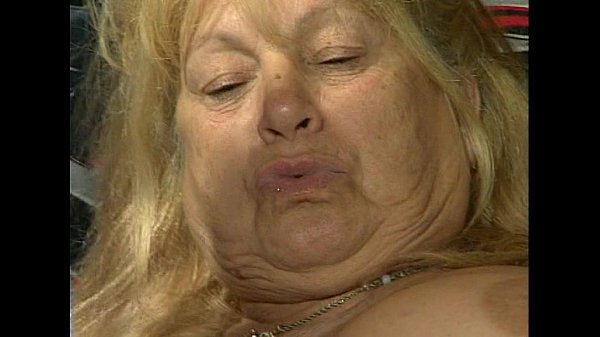 Claire Eaton and Julia Reaves anal and pussy fucking