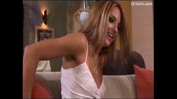 Lesbian teacher seduces students with pussy licking