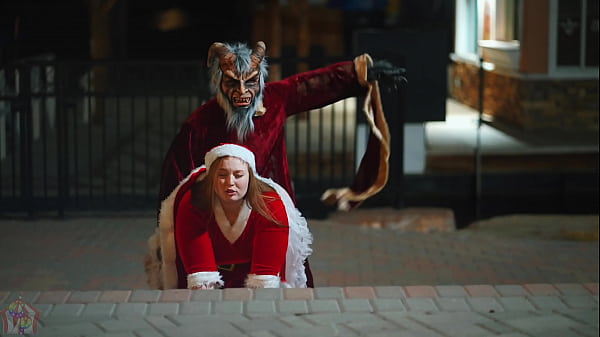 Mia Dior gets railed by bbc in christmas cosplay