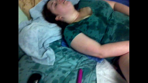 Girlfriend masturbates and squirts for the first time on camera
