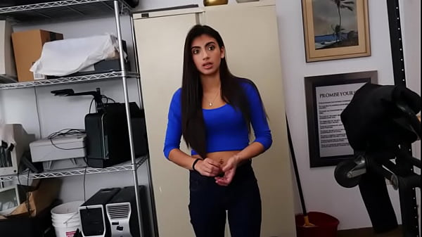 Teen Latina gives first blowjob to Black Loads big cock