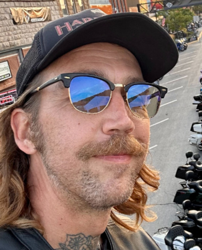 Bryan Gozzling