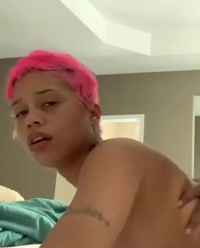 Jasamine Banks