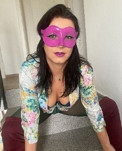 Milfycalla