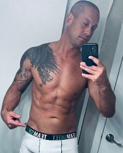Vic Hammer
